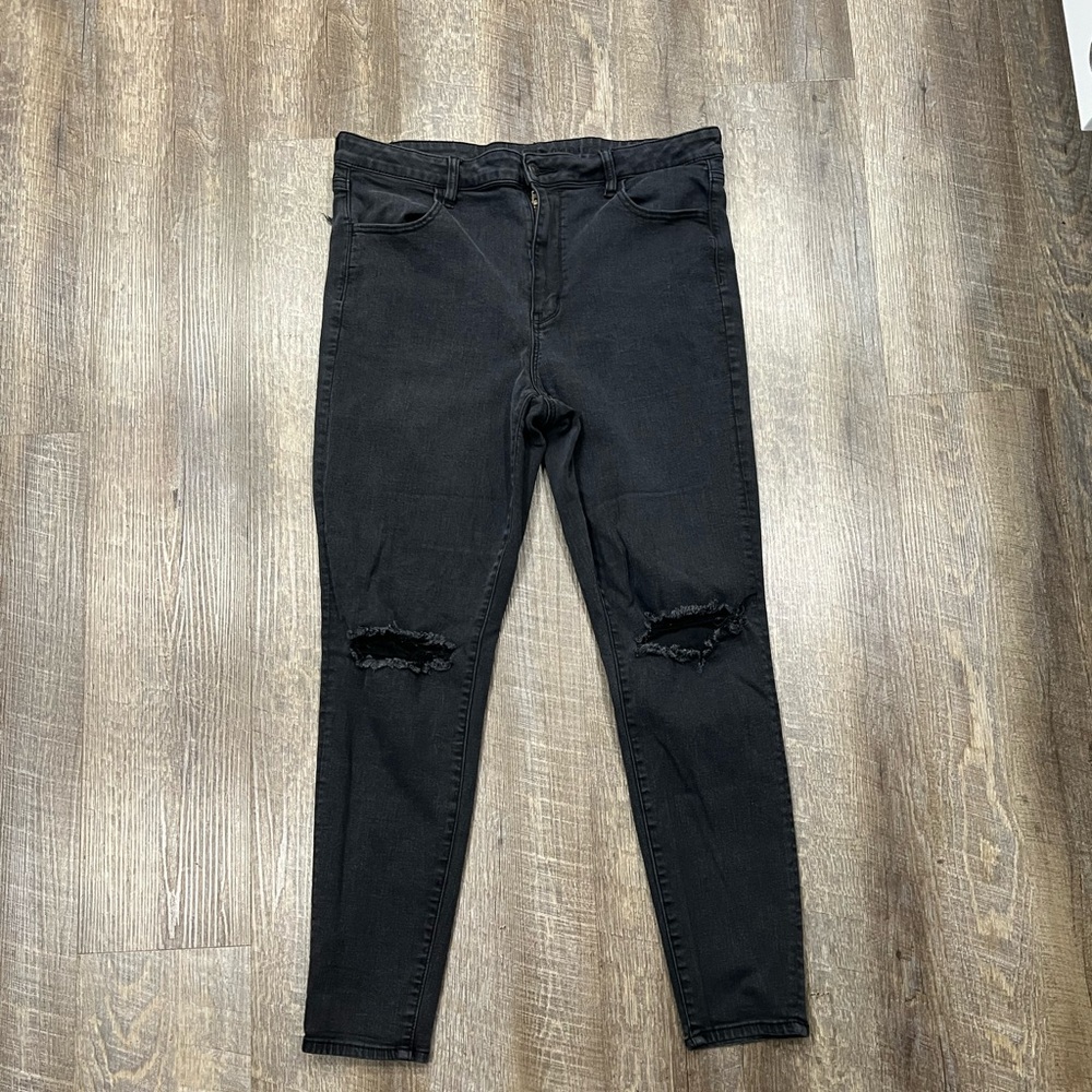 American Eagle jeans plus size tall LONG size 18 
Super high rise jegging